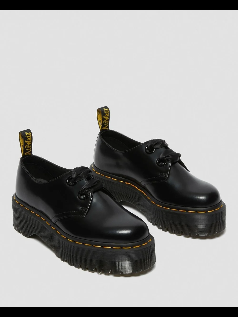 Dr. Martens Holly Quad Retro Platform Shoe Womens Size 7 US